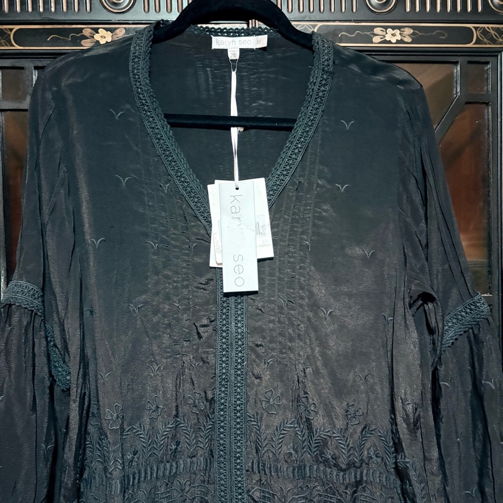 NWT Karyn Seo Black Embroidered Tunic Long Sleeves Size Medium - Picture 6 of 14